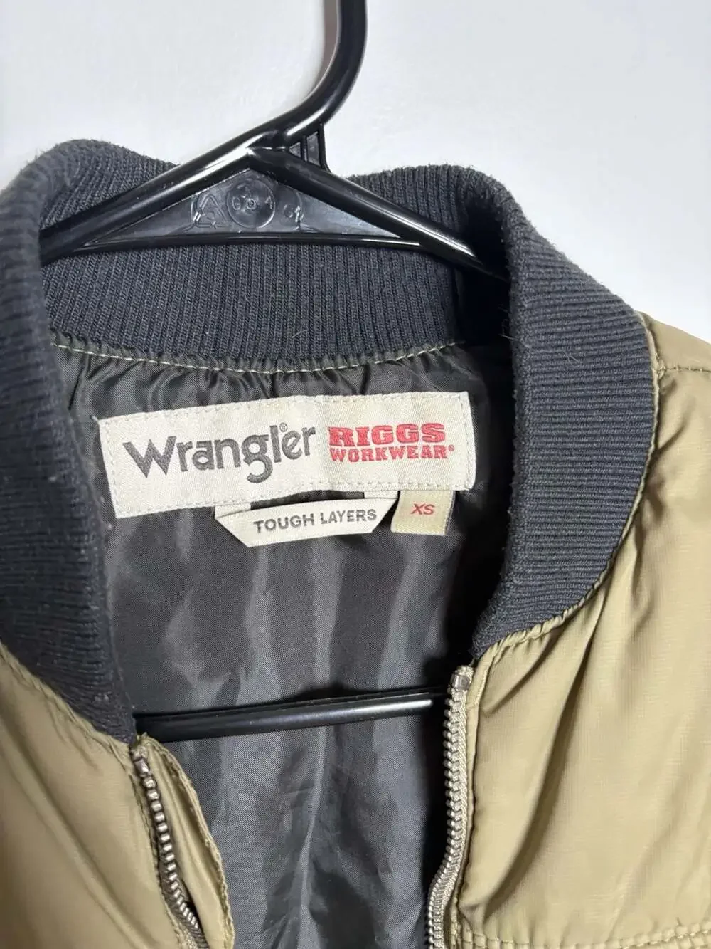Wrangler Riggs Workwear Tough Layers Quilted Vest Size XS Olive Green